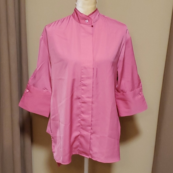 Who What Wear Tops - Who What Wear blouse size small